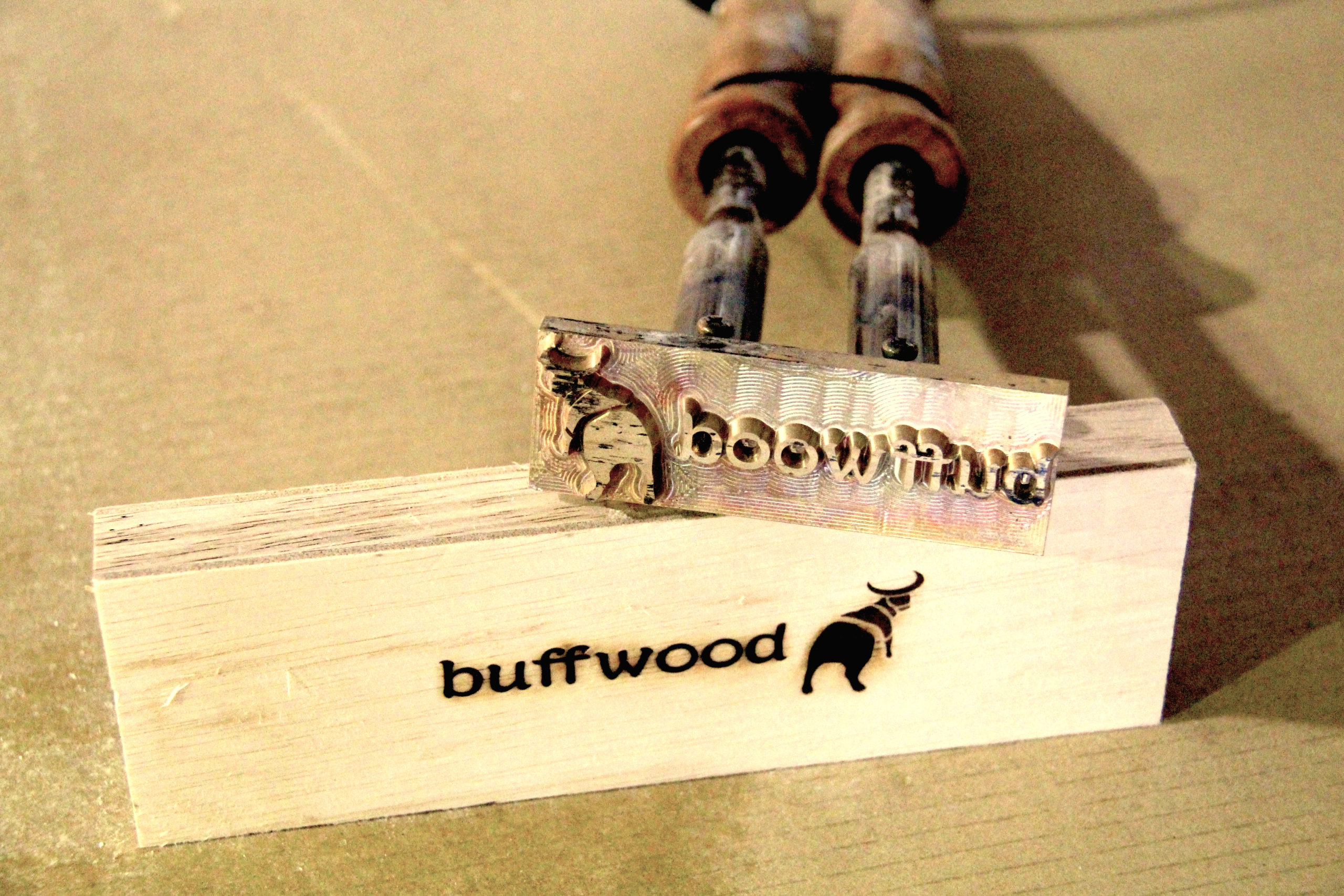 buffwoodの焼き印を外注